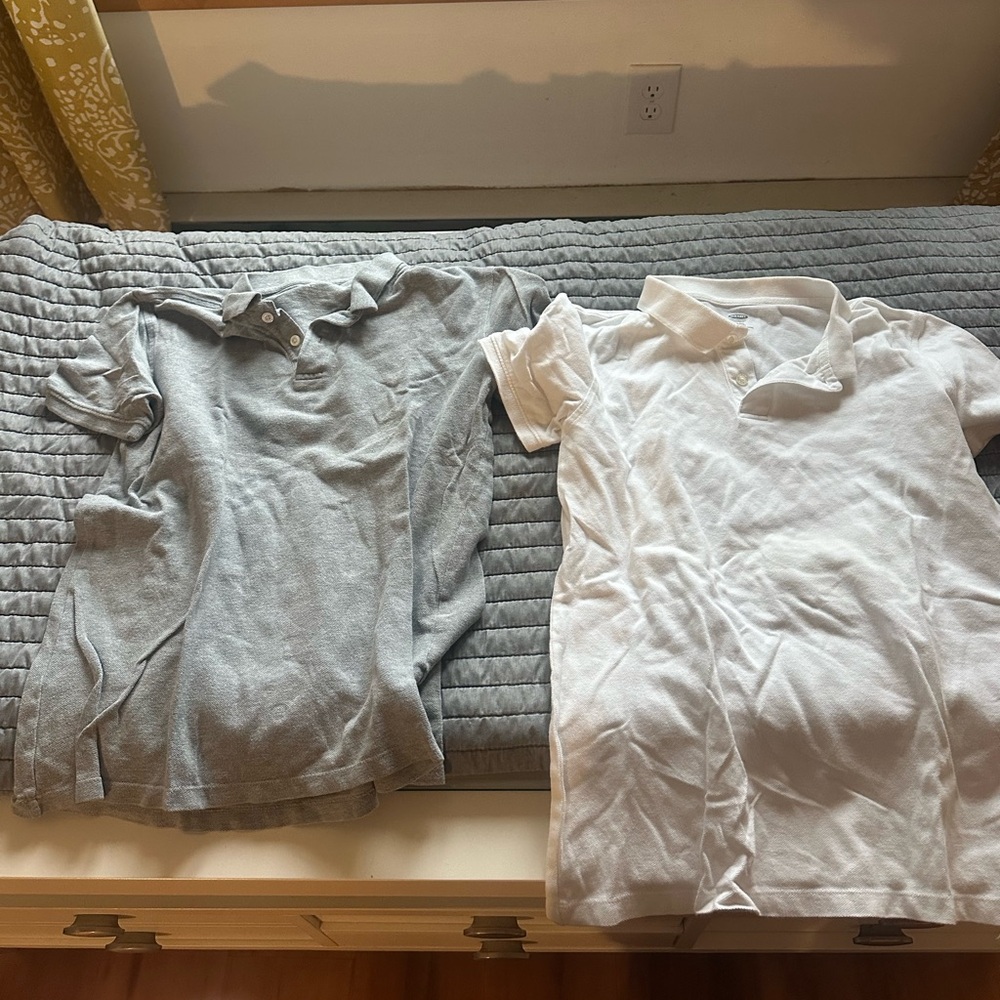 Old Navy Kids Polo Shirts in Gray and White